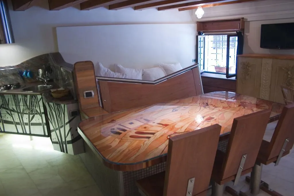 Casa Carlo Goldoni Daire Venedik 0*,