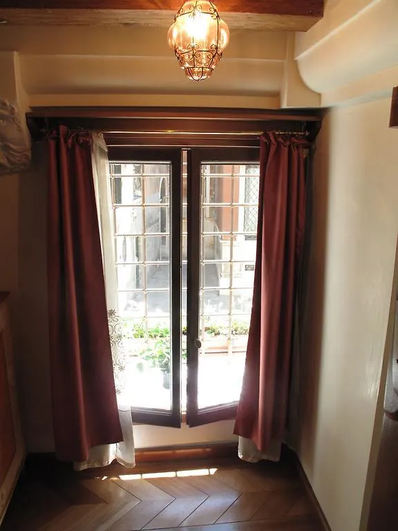 Casa Carlo Goldoni Daire Venedik 0*,
